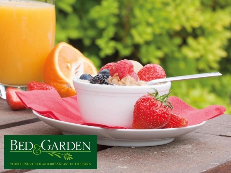 Bed&Garden Bed & Breakfast Cesate ภายนอก รูปภาพ