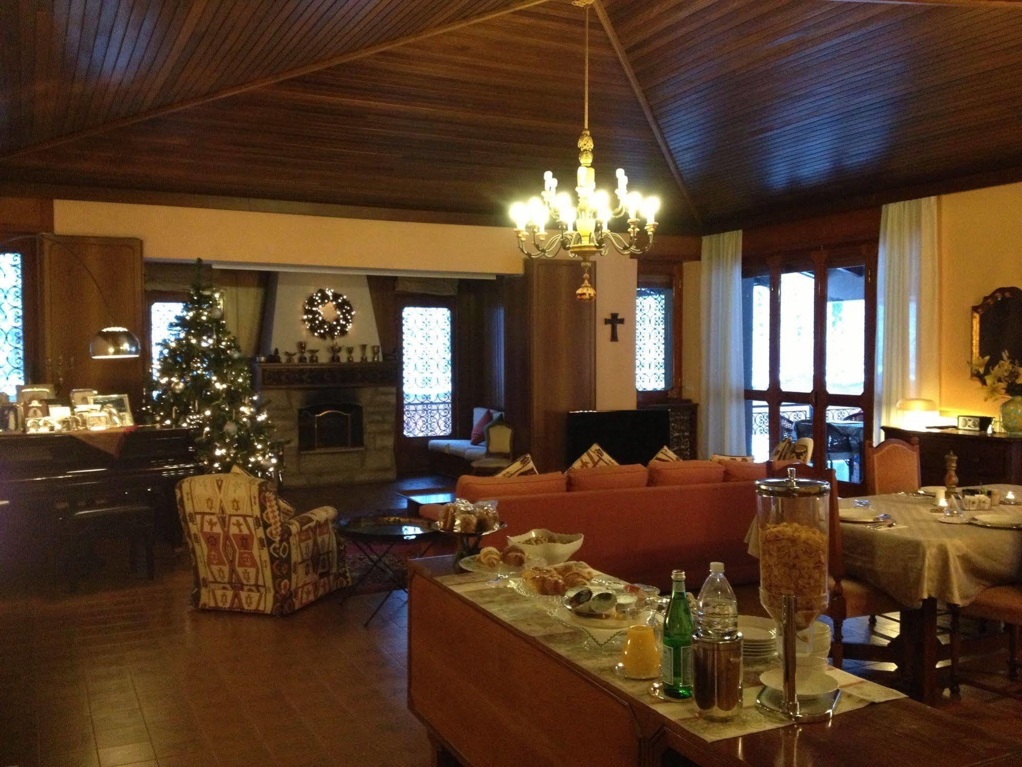 Bed&Garden Bed & Breakfast Cesate ภายนอก รูปภาพ