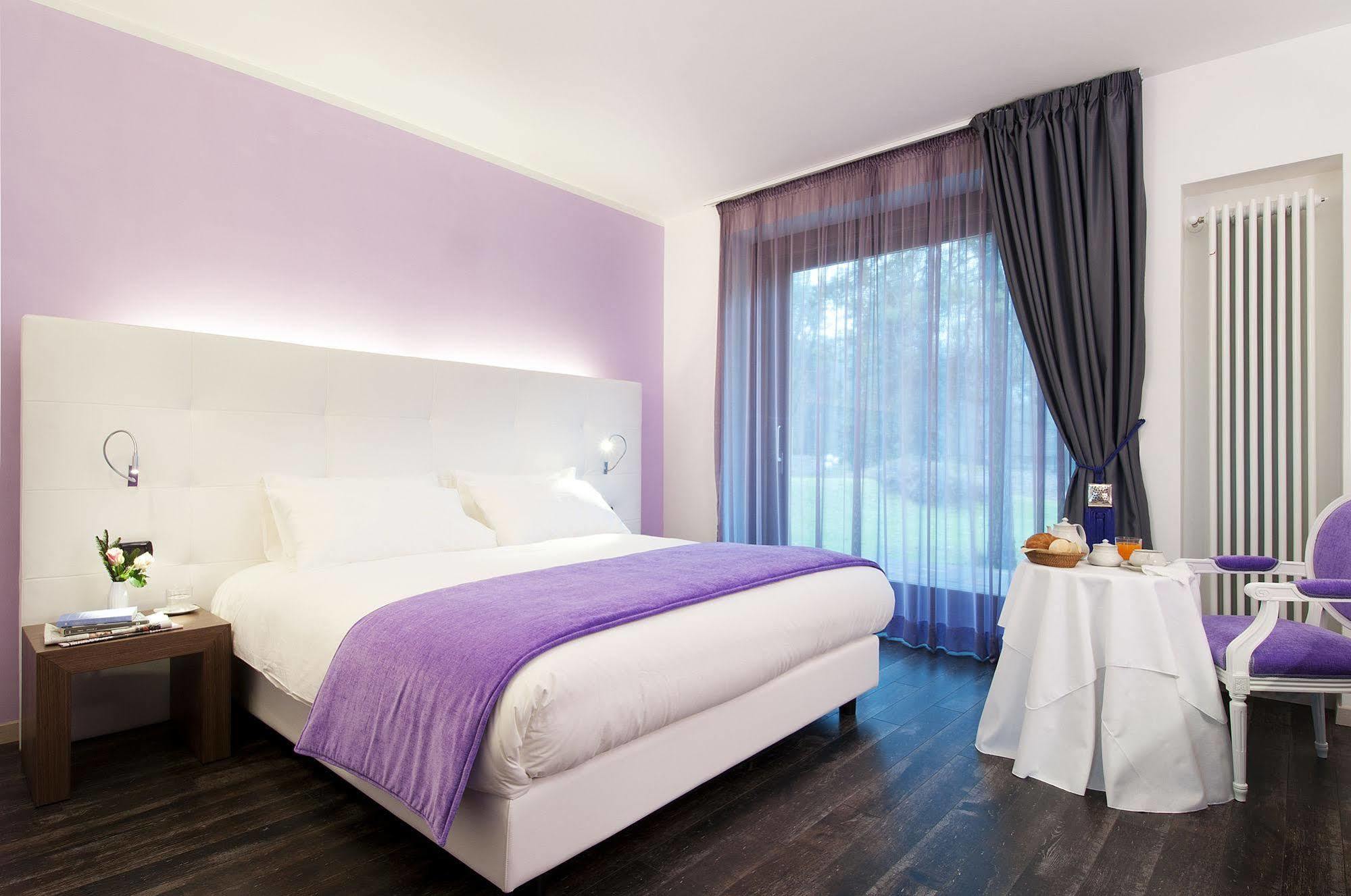 Bed&Garden Bed & Breakfast Cesate ภายนอก รูปภาพ